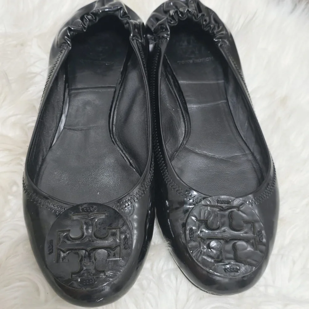 Tory Burch Black Patent Logo Round-Toe Ballet Flats